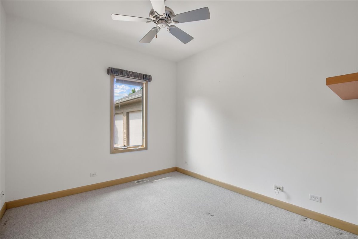 27175 N Gilmer Road Property Photo 21