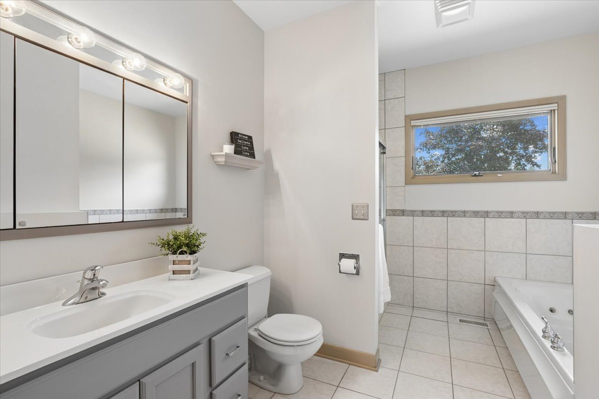27175 N Gilmer Road Property Photo 22