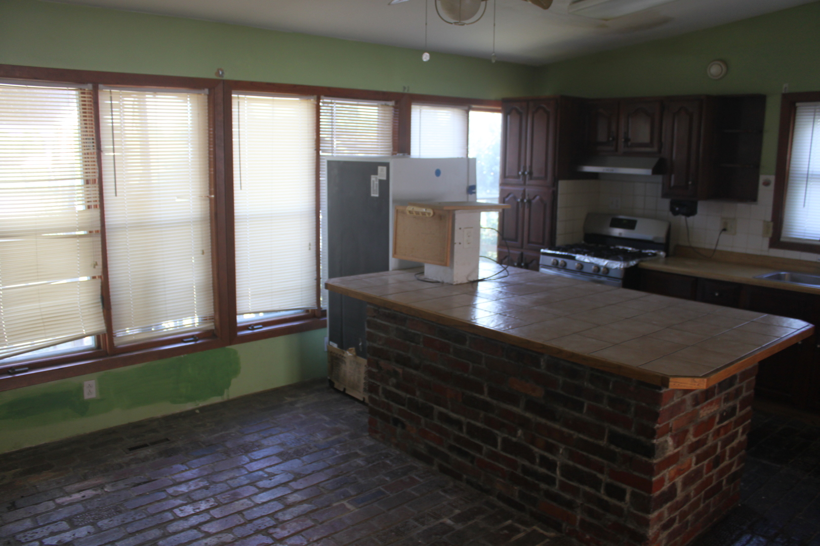 2629 N Concord Street Property Photo 5