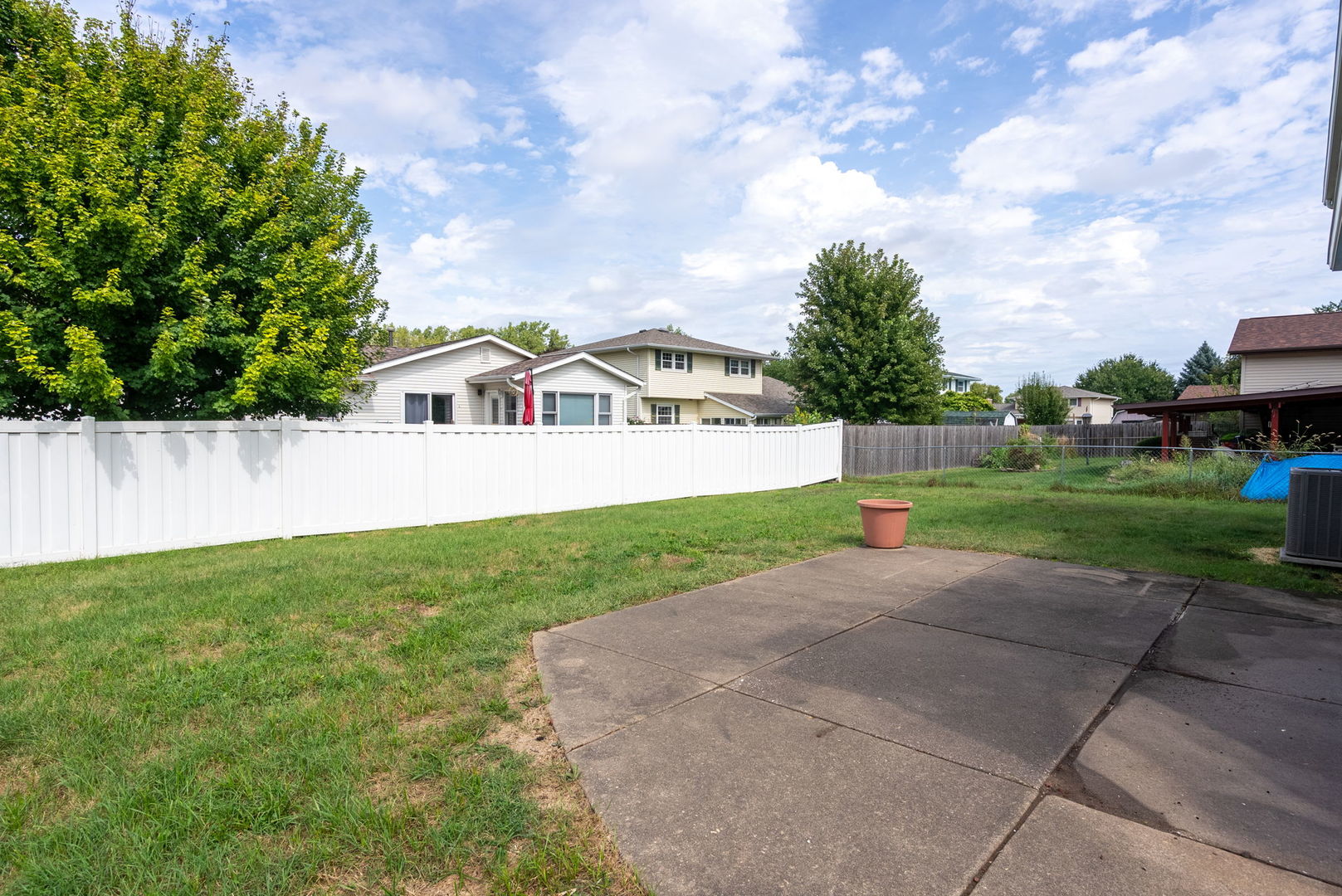 2118 W 30th Street Property Photo 29