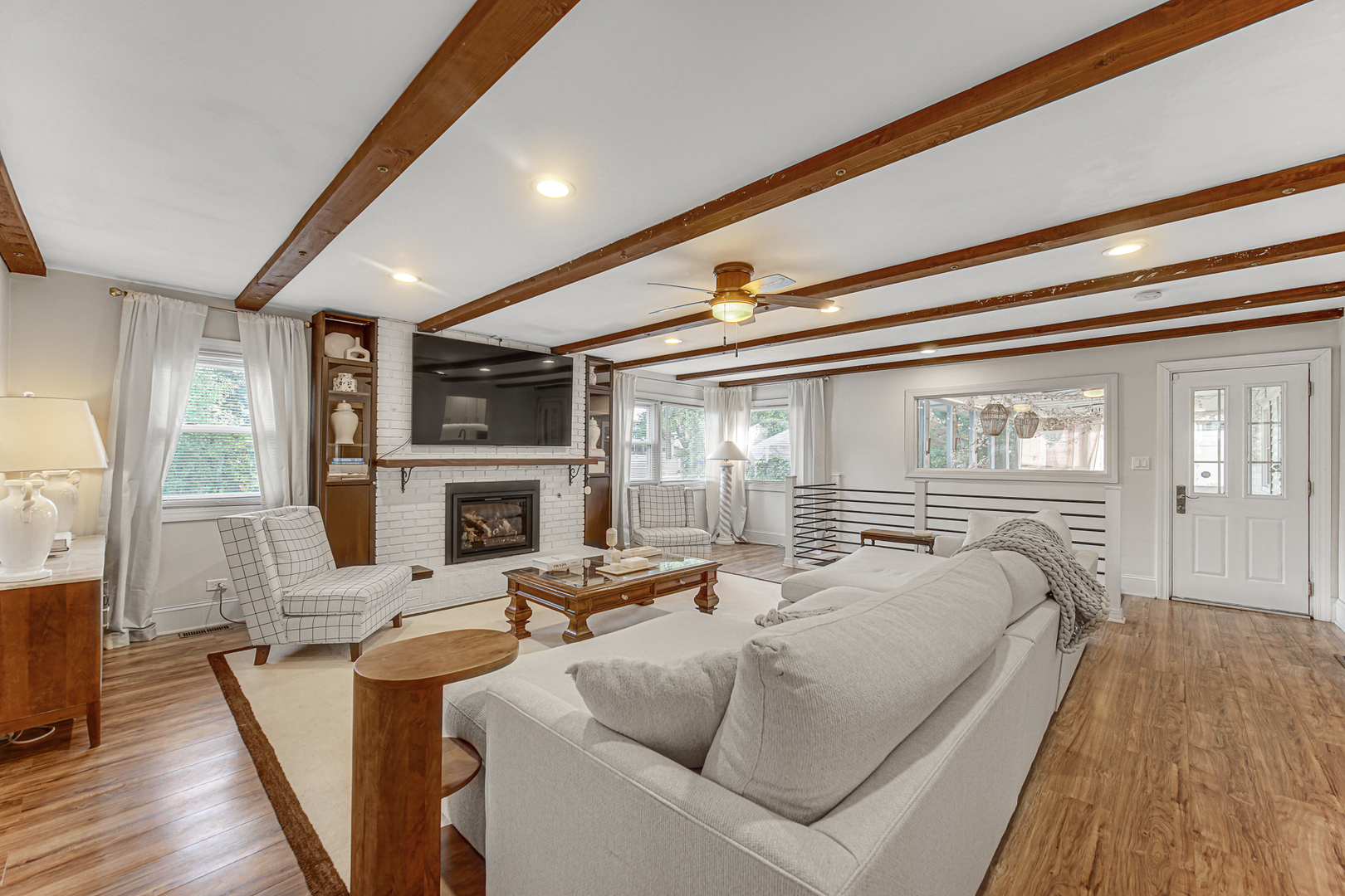 1072 Brantwood Avenue Property Photo 3