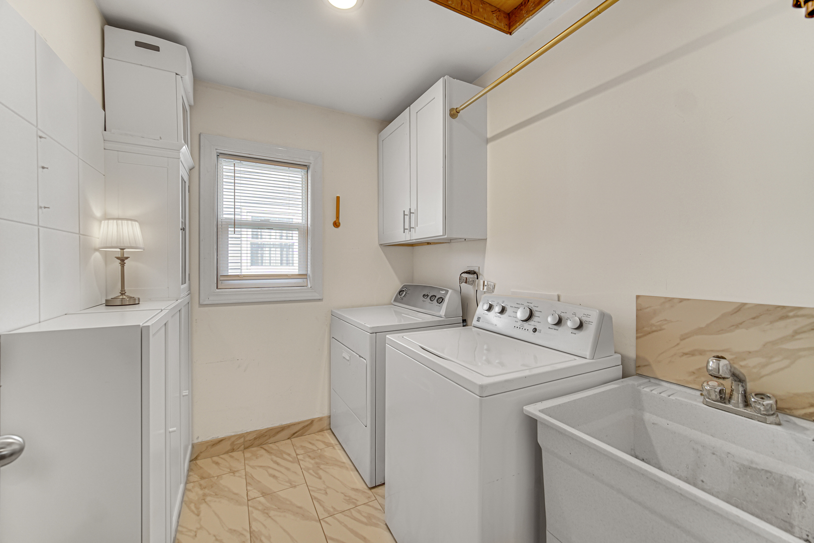 1072 Brantwood Avenue Property Photo 19