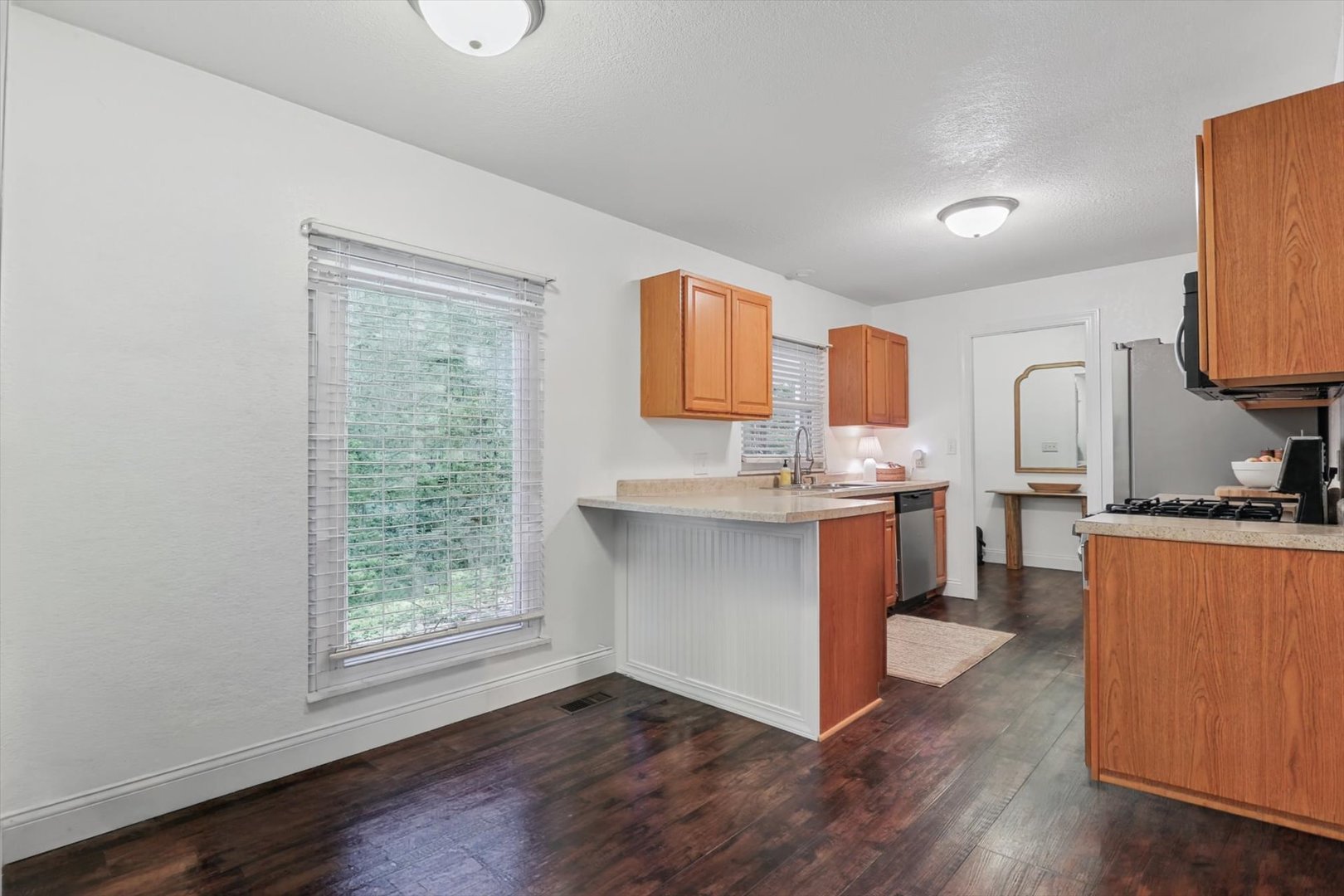 905 Stratford Drive Property Photo 12