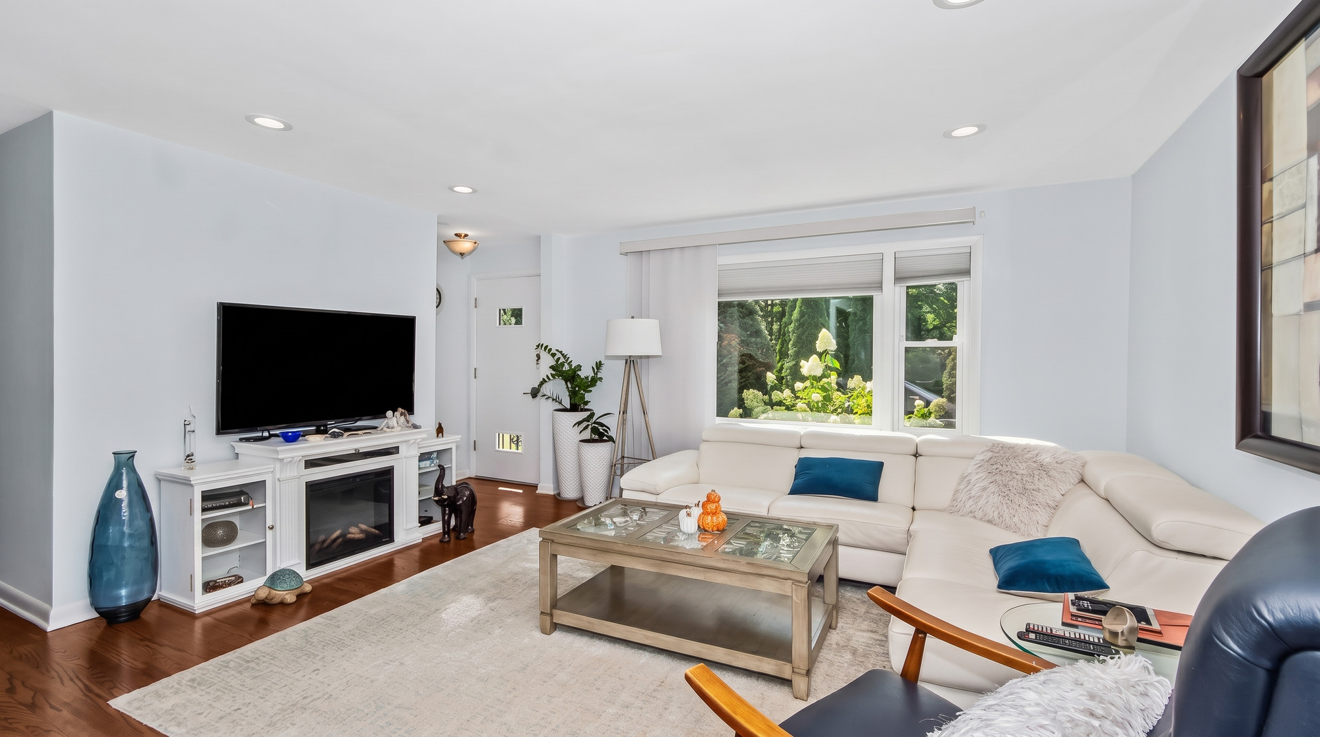 8315 Parkside Avenue Property Photo 8