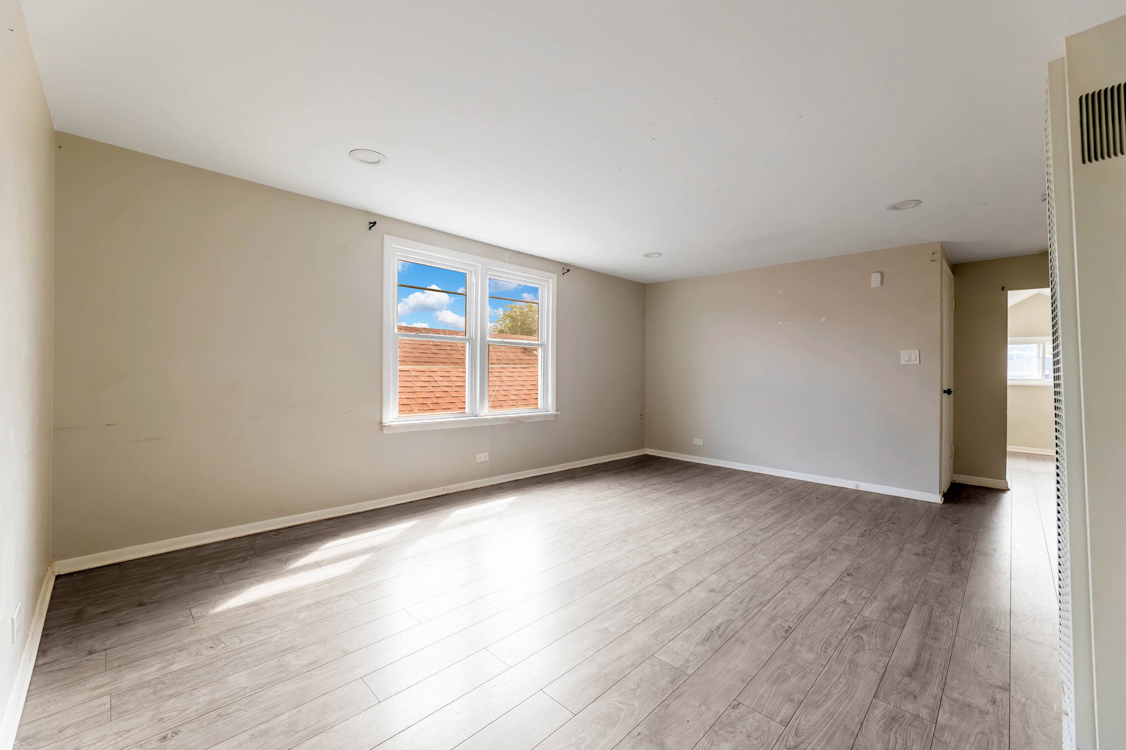 6207 S California Avenue Property Photo 21