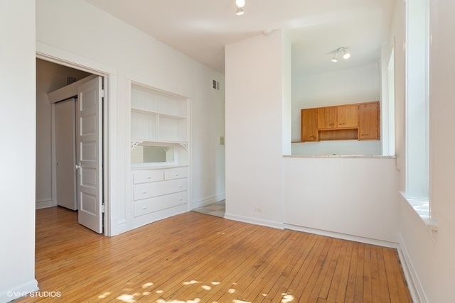 732 W 19th Street 1r Property Photo 5