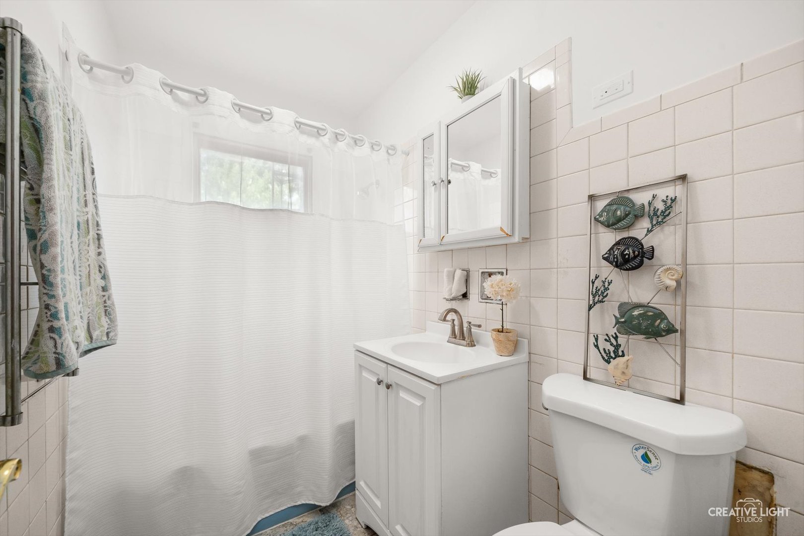 323 Kingswood Drive Property Photo 11