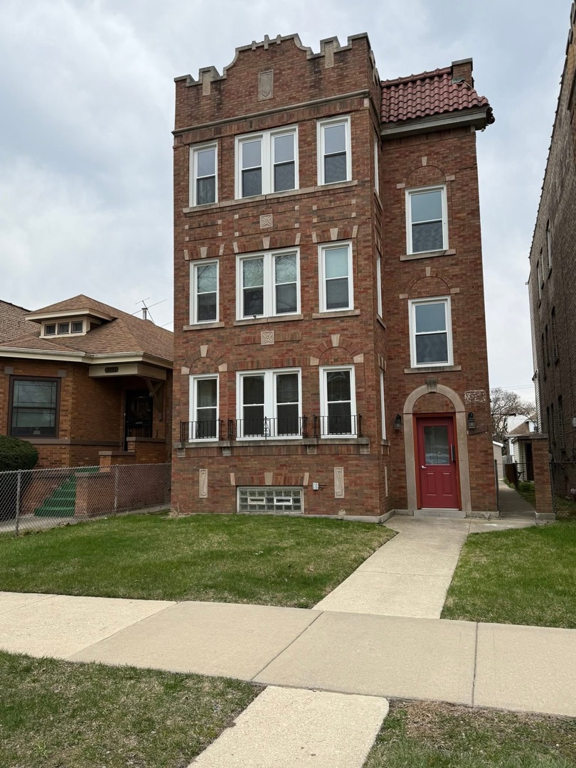 1745 E 84th Place Property Photo 1