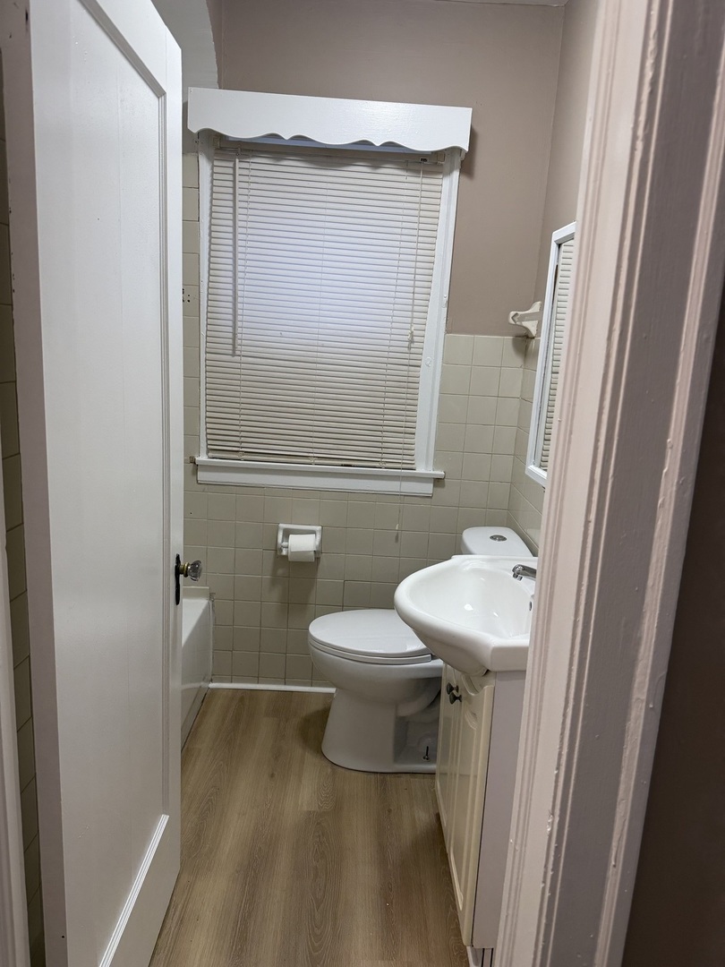 1745 E 84th Place Property Photo 17