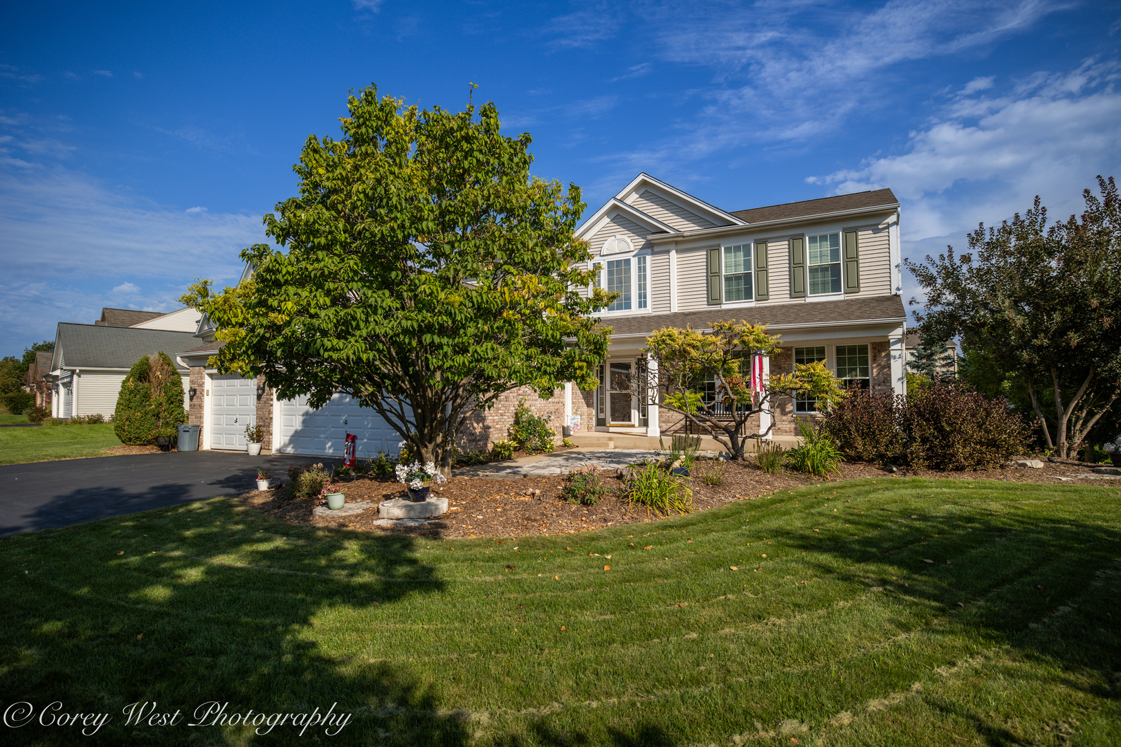 2872 Dartmouth Lane Property Photo 1