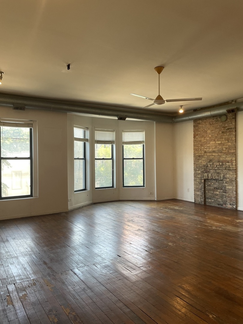 1908 S Halsted Street 2f Property Photo 5