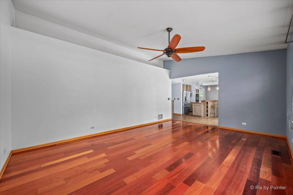 2862 Stockberry Lane Property Photo 7