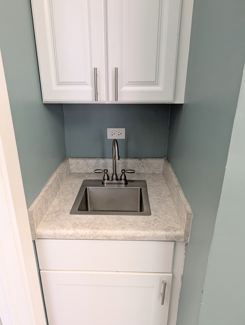 1609 Sherman Avenue 210 Property Photo 8