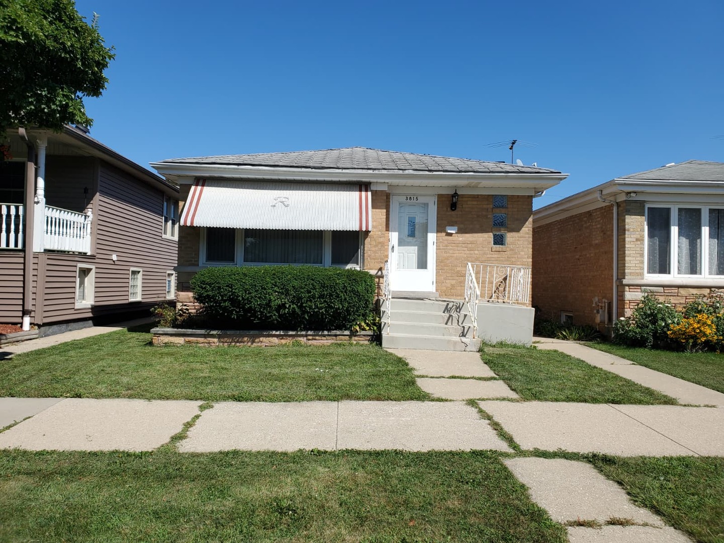 3815 N Sayre Avenue Property Photo 1
