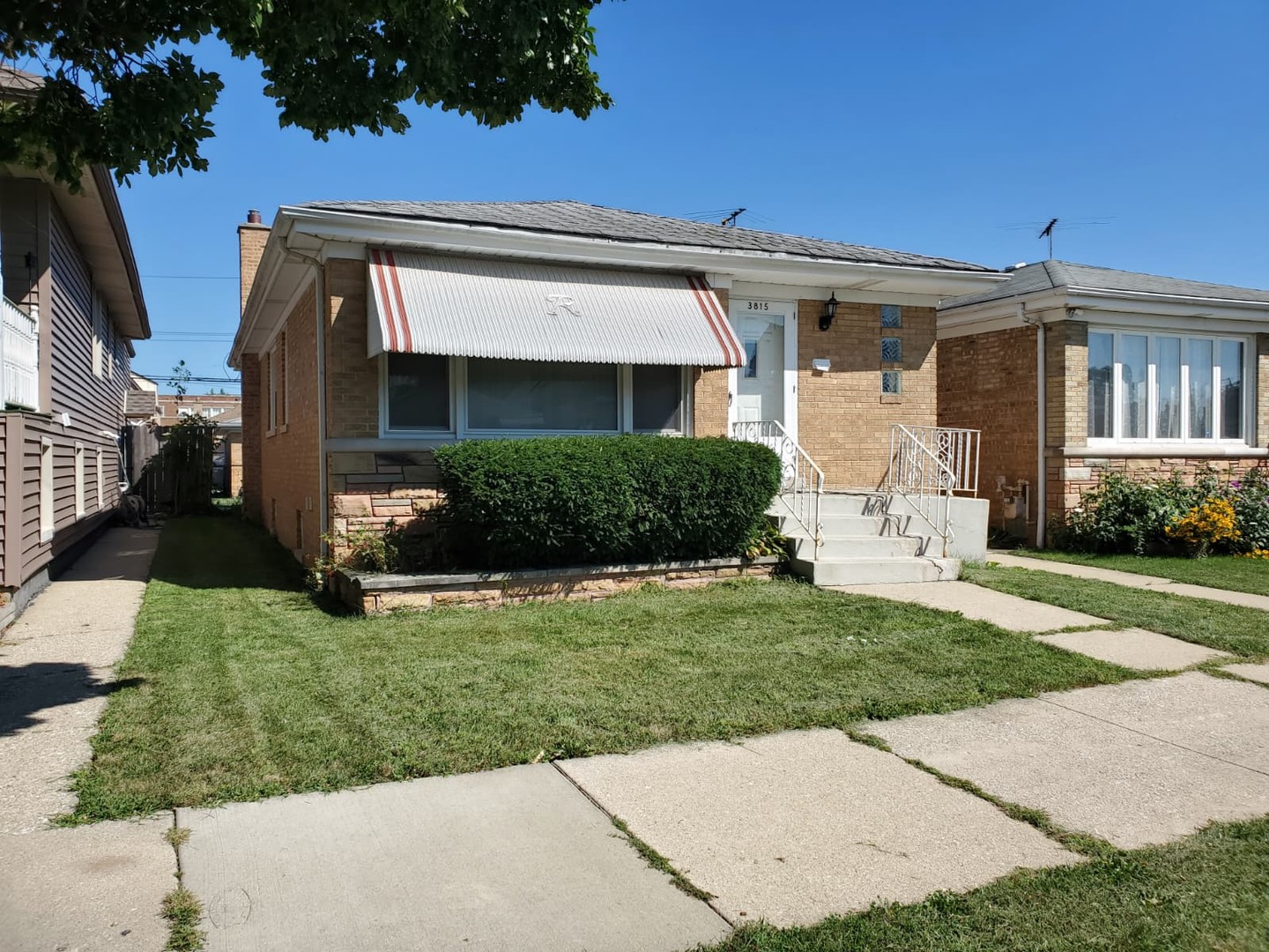 3815 N Sayre Avenue Property Photo 2