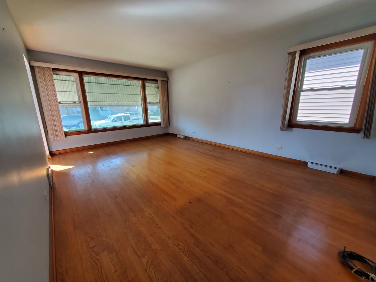 3815 N Sayre Avenue Property Photo 3
