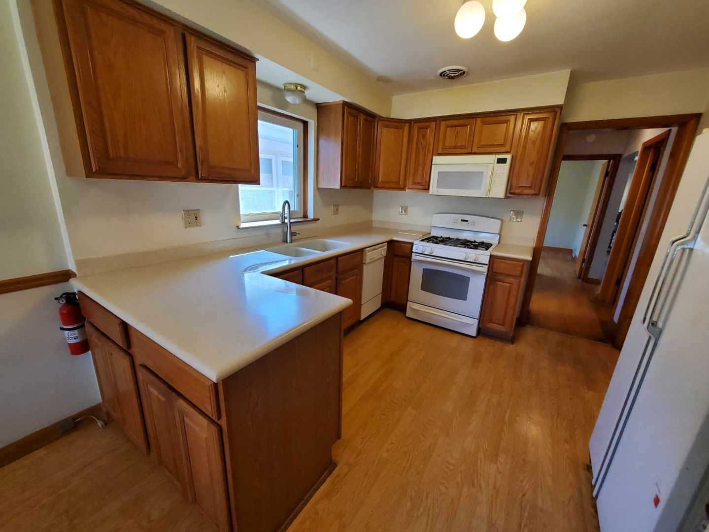 3815 N Sayre Avenue Property Photo 5