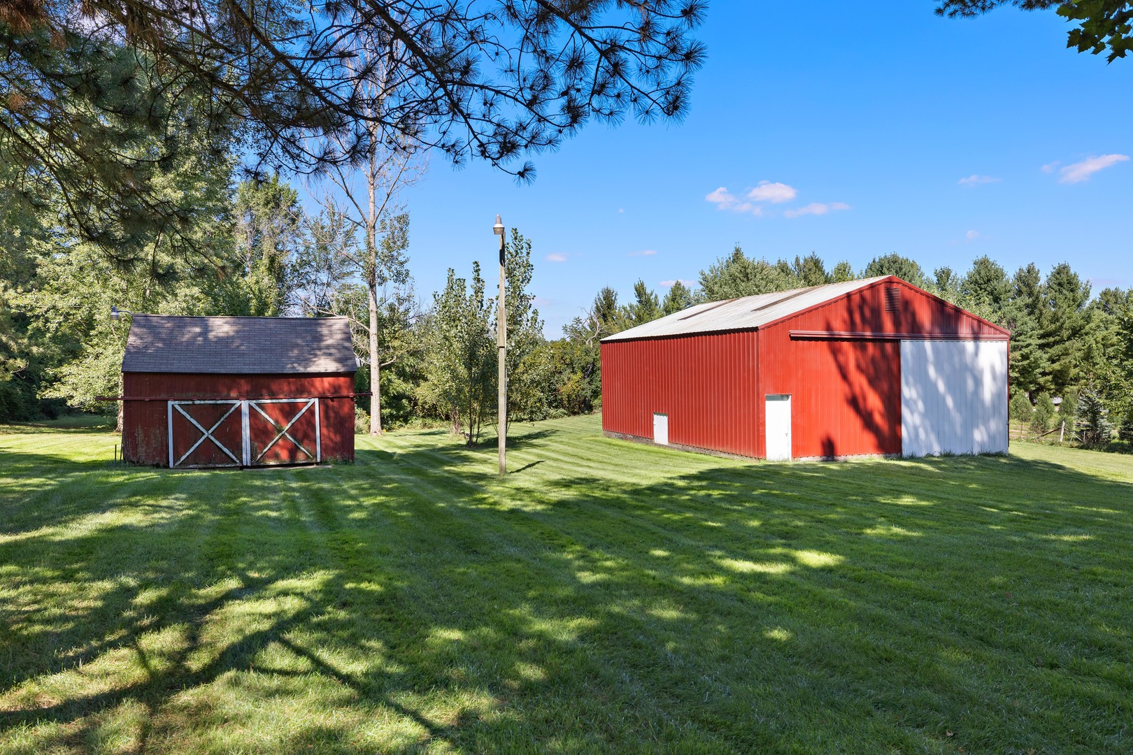 19616 Kishwaukee Valley Road Property Photo 51