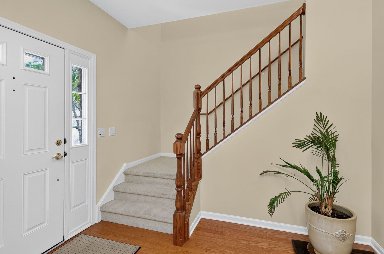 611 Dunhill Lane Property Photo 3
