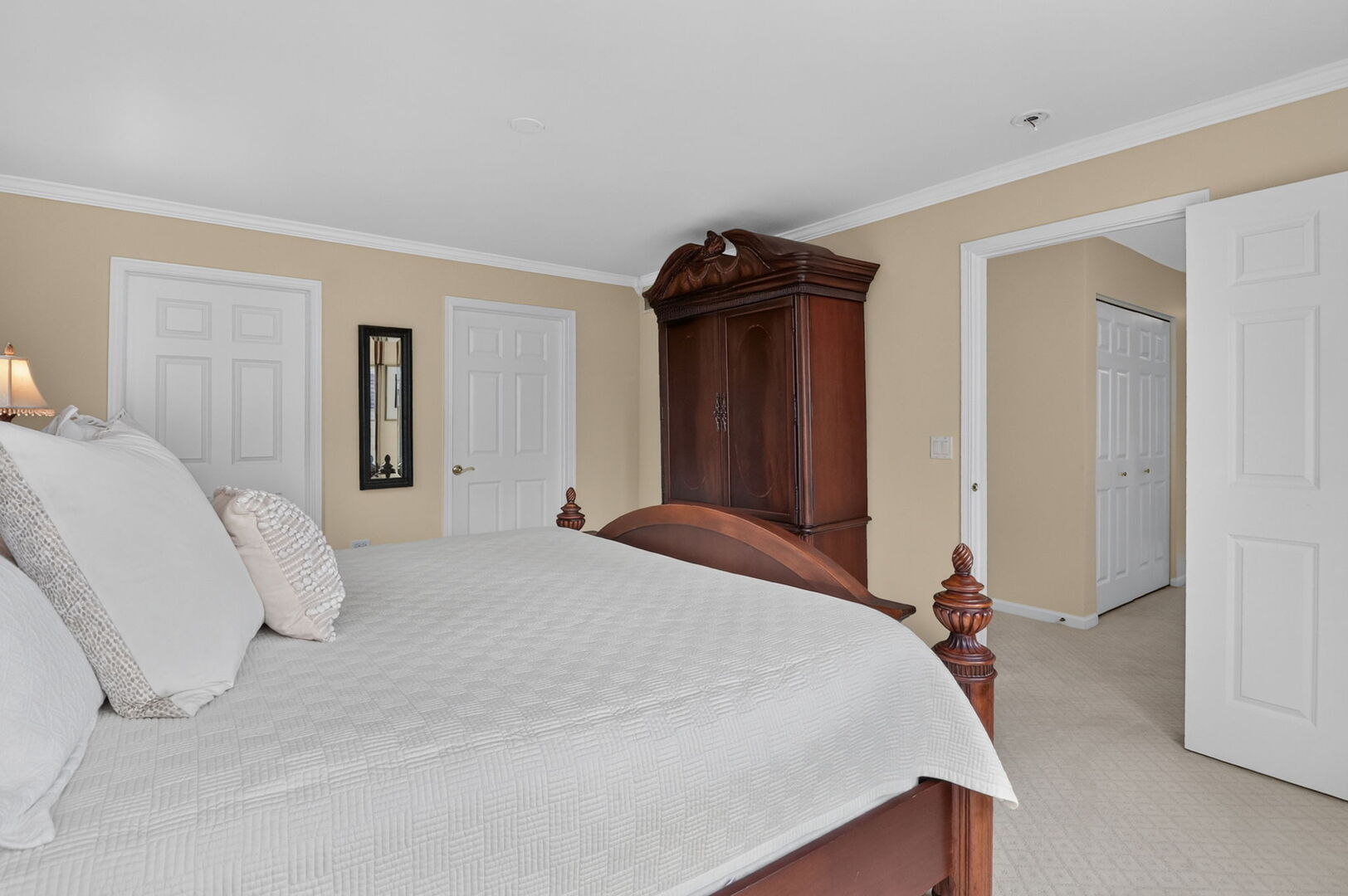 611 Dunhill Lane Property Photo 15