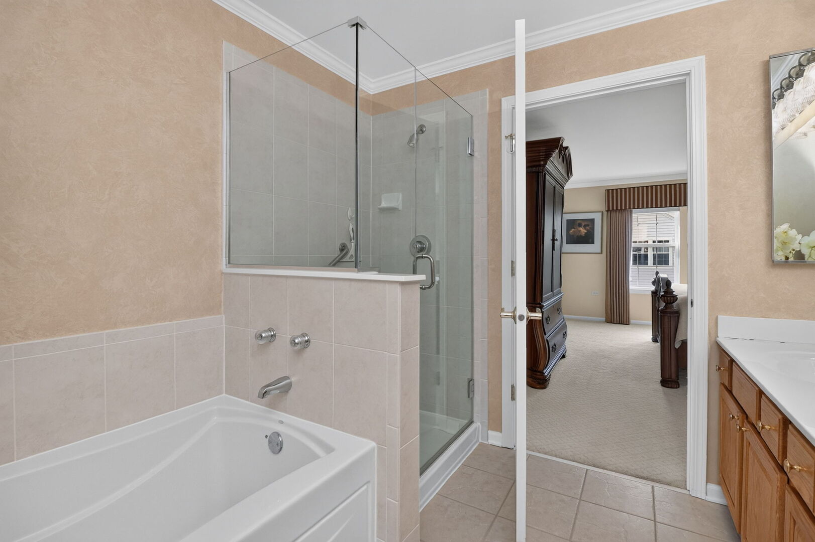 611 Dunhill Lane Property Photo 17