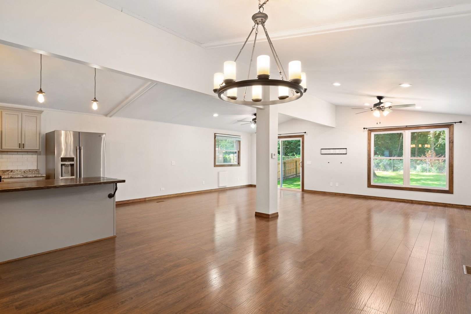 514 Walnut Court Property Photo 4