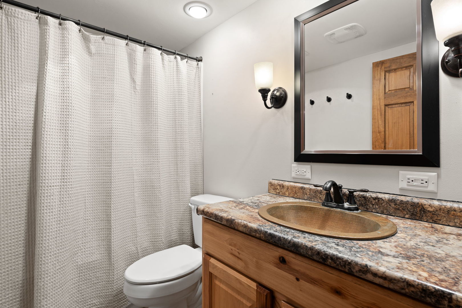 514 Walnut Court Property Photo 14