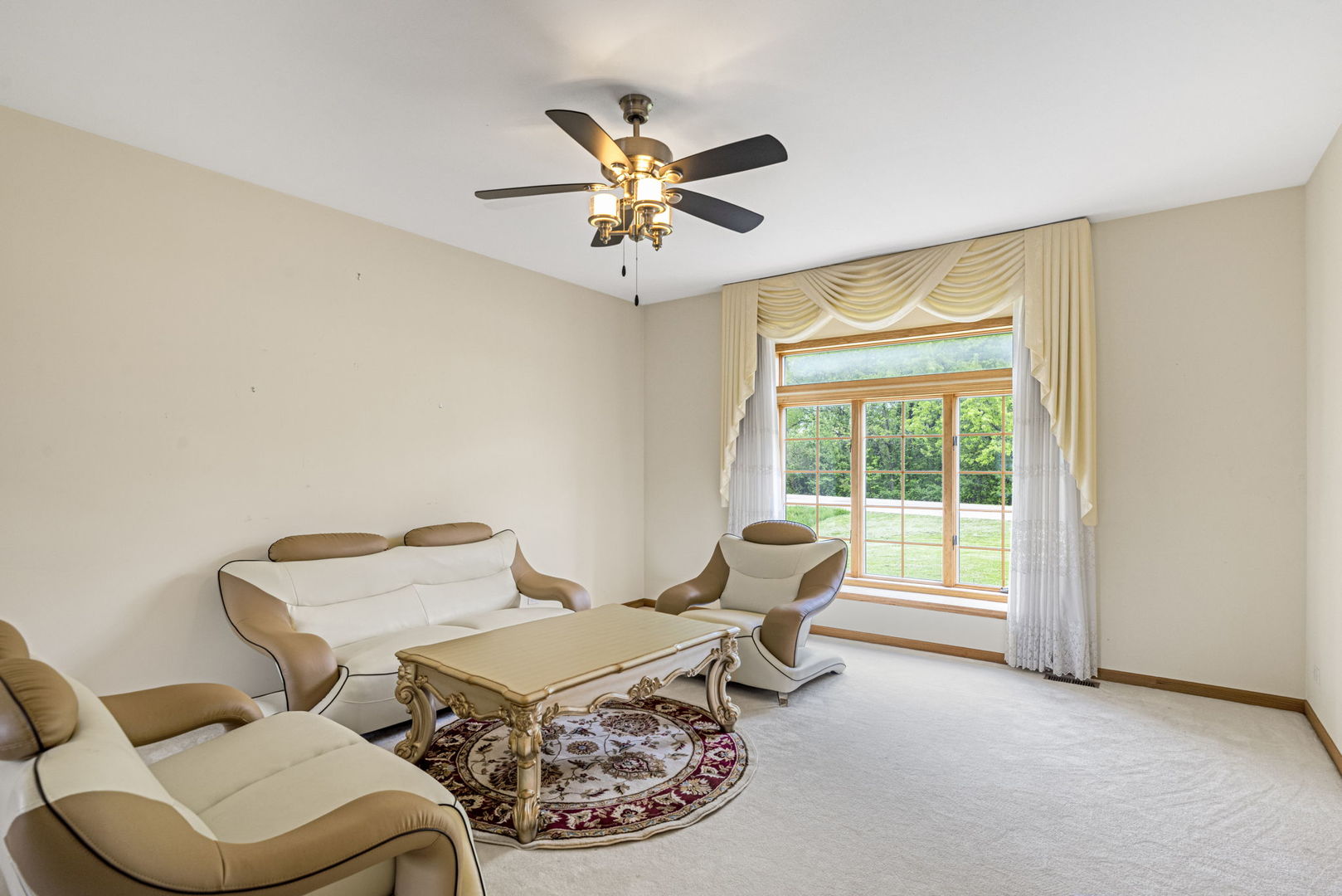 40322 N Golden Eagle Court Property Photo 4
