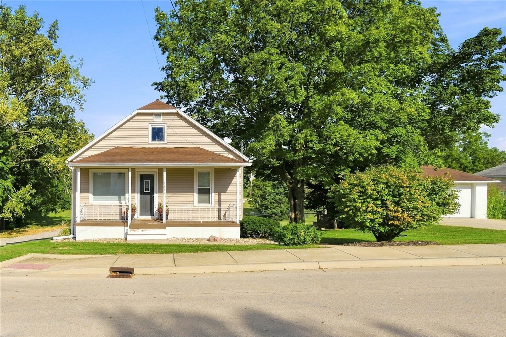 123 N Milwaukee Street Property Photo 2