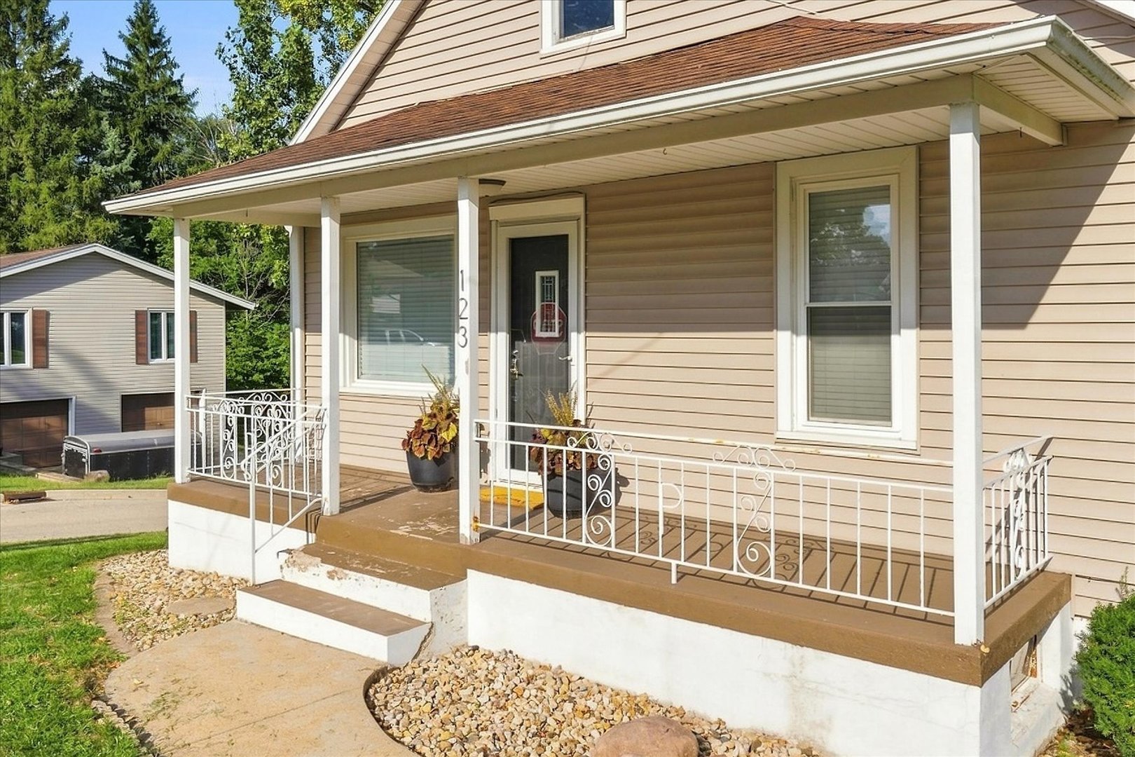 123 N Milwaukee Street Property Photo 8