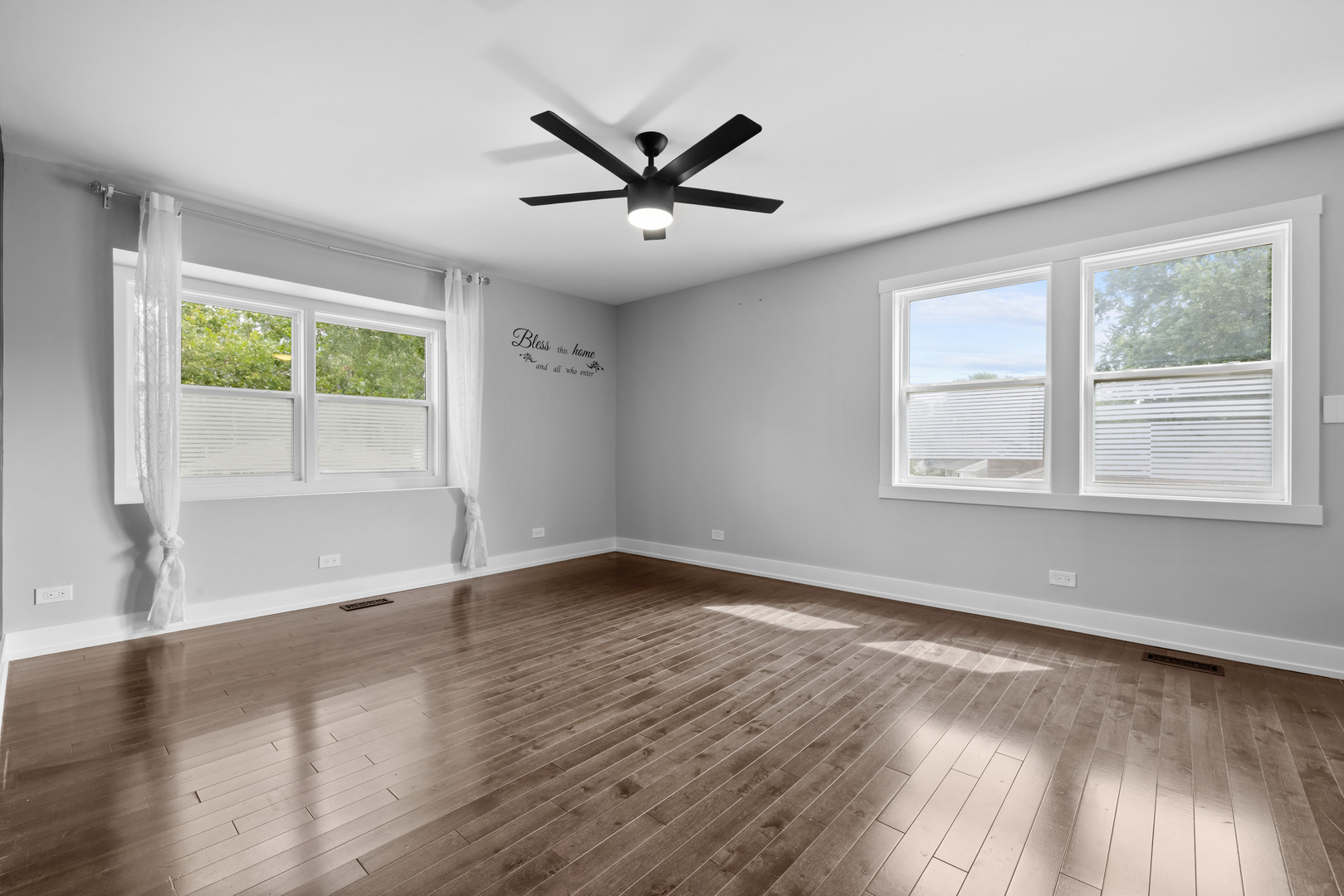 3703 Bluebird Lane Property Photo 18
