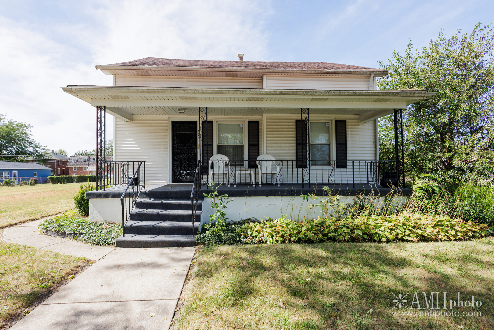 765 N Rosewood Avenue Property Photo 1
