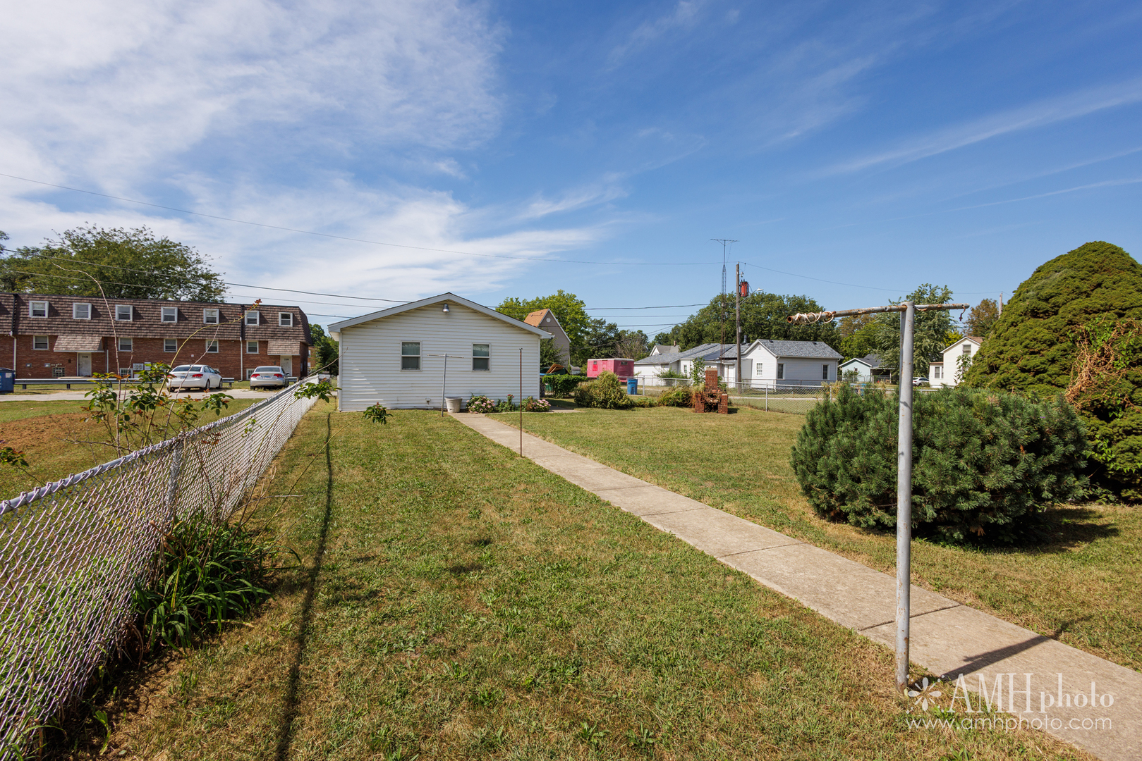 765 N Rosewood Avenue Property Photo 8