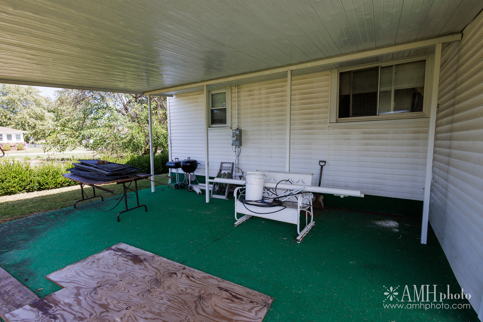 765 N Rosewood Avenue Property Photo 9