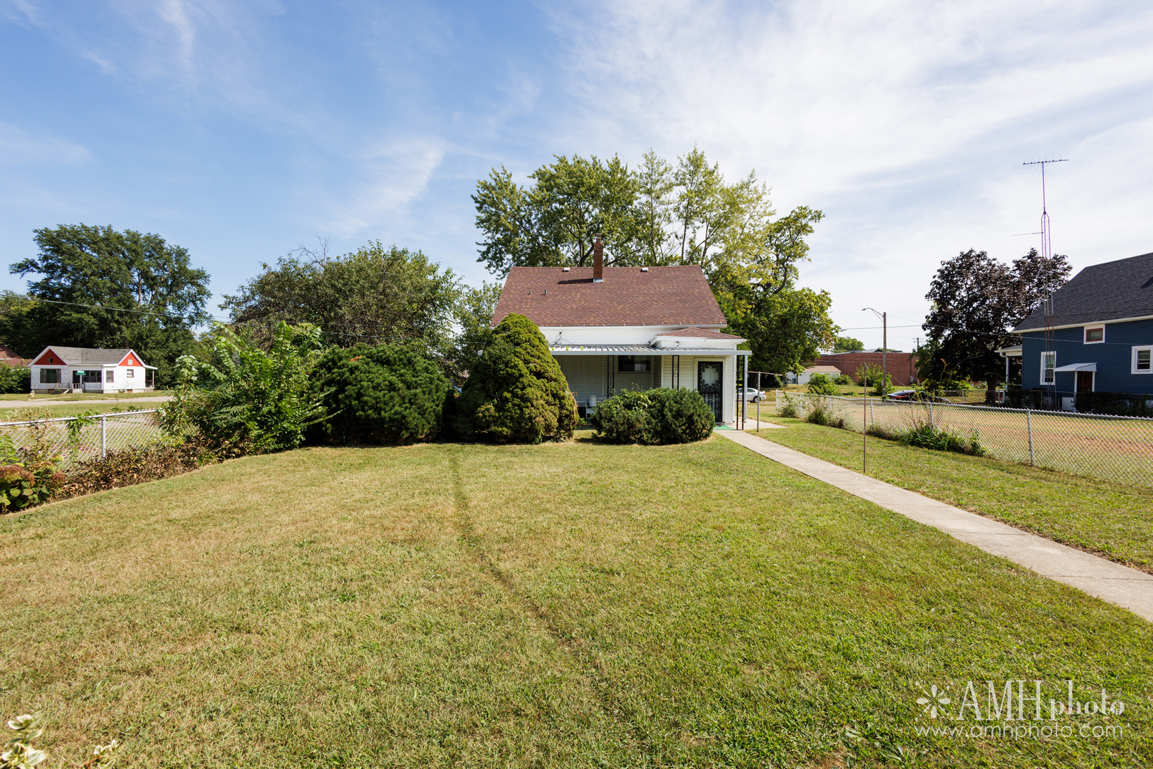 765 N Rosewood Avenue Property Photo 10