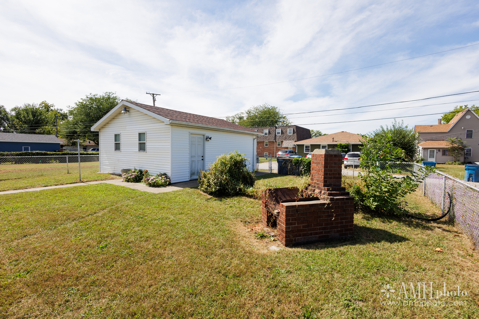 765 N Rosewood Avenue Property Photo 12