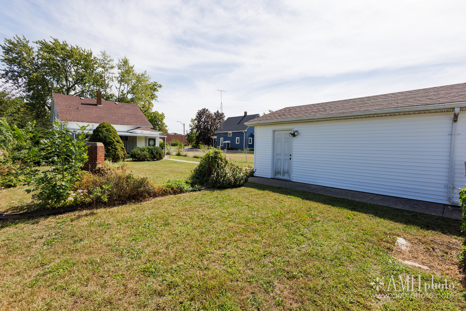 765 N Rosewood Avenue Property Photo 15