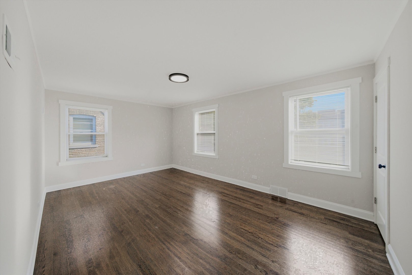 8252 S Marshfield Avenue Property Photo 12