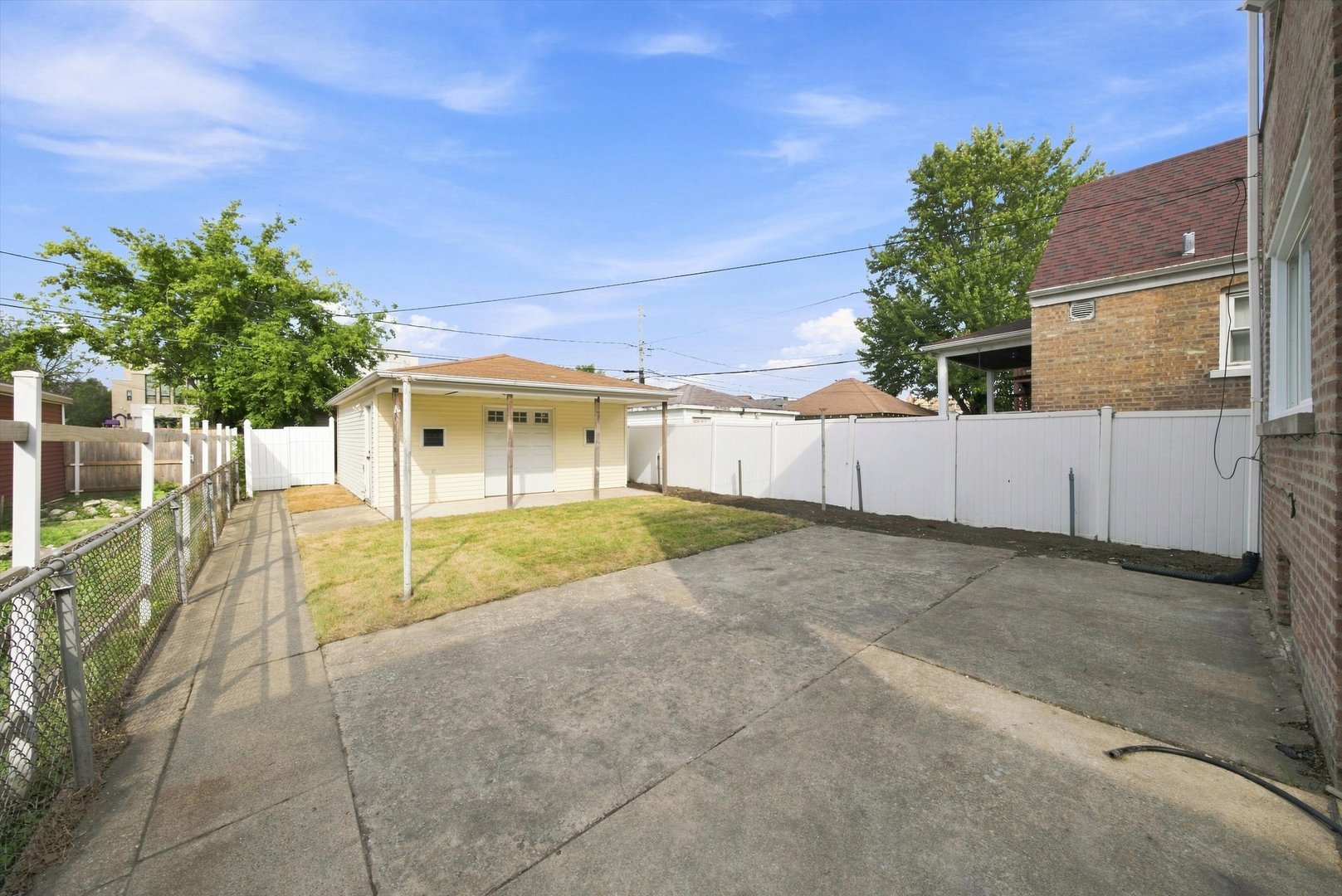8252 S Marshfield Avenue Property Photo 22