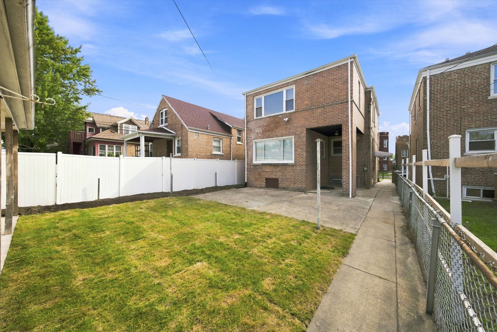 8252 S Marshfield Avenue Property Photo 23