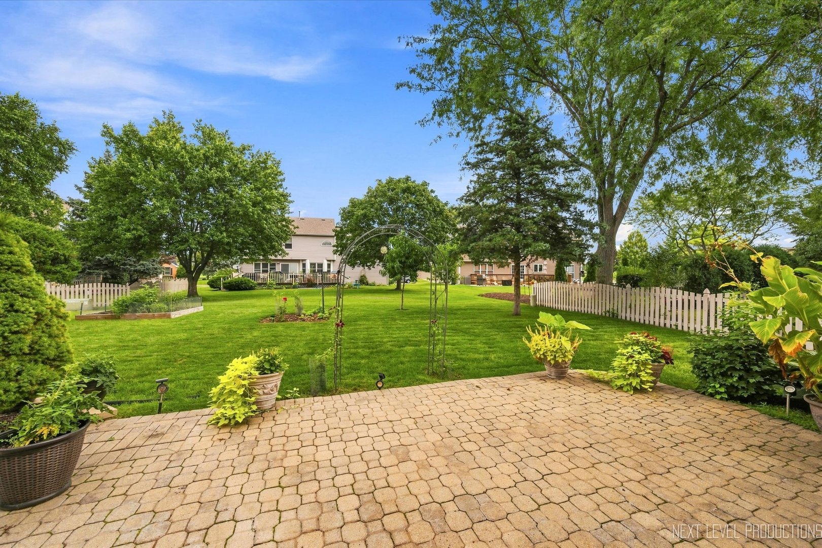 2513 Briarwood Court Property Photo 31