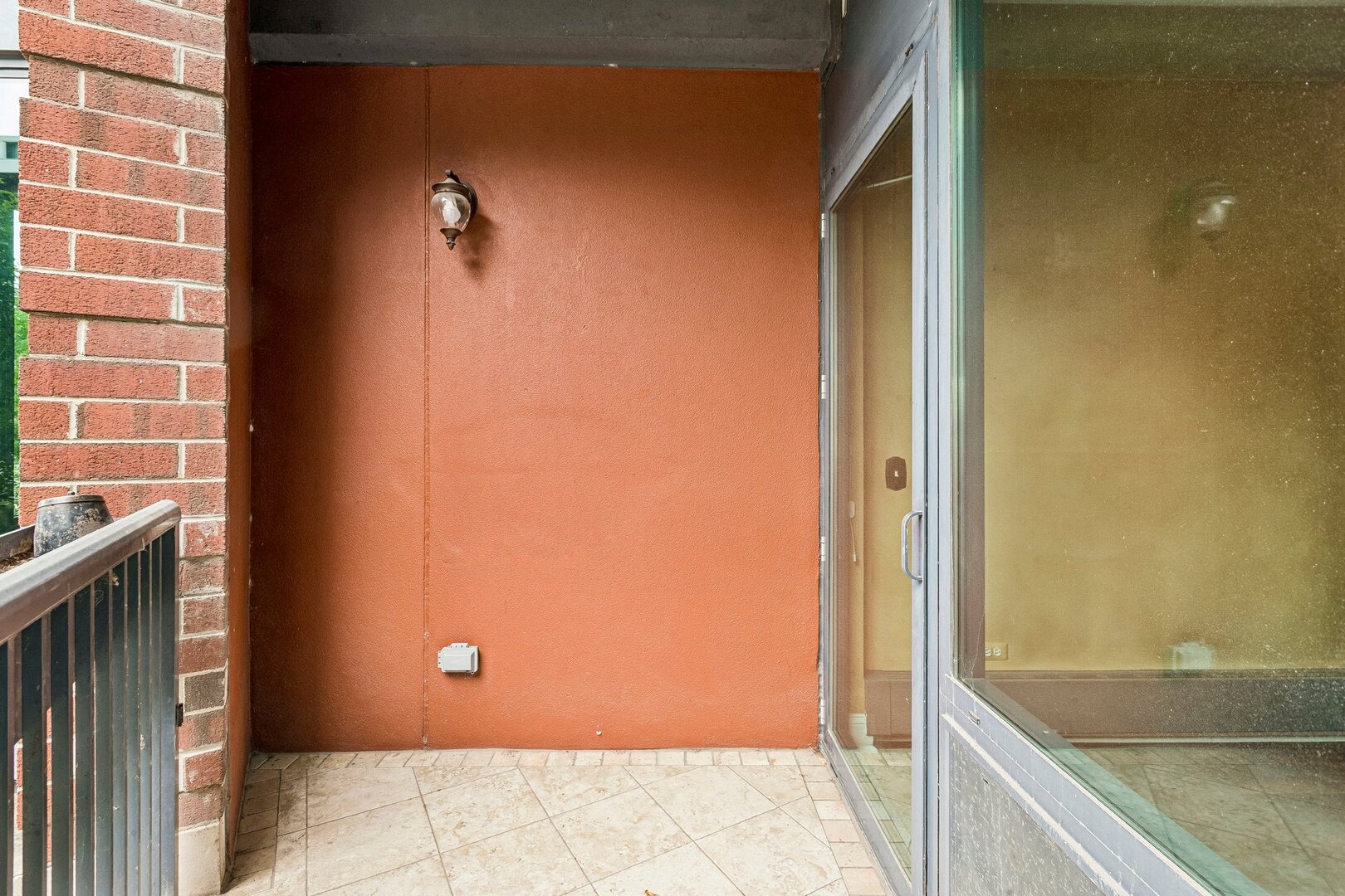 600 N Kingsbury Street 101 Property Photo 30