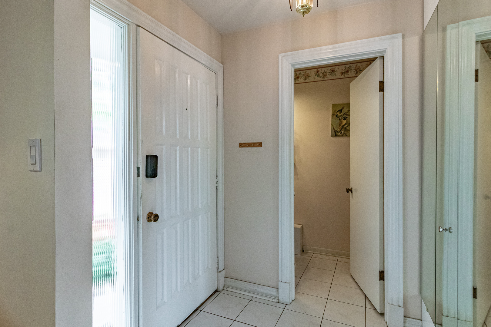 171 Saratoga Court Property Photo 4