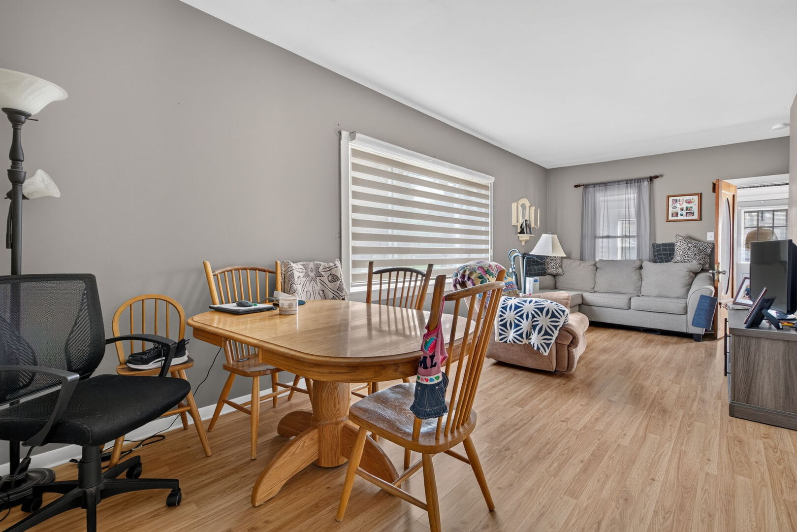 40 S Marguerite Street Property Photo 10