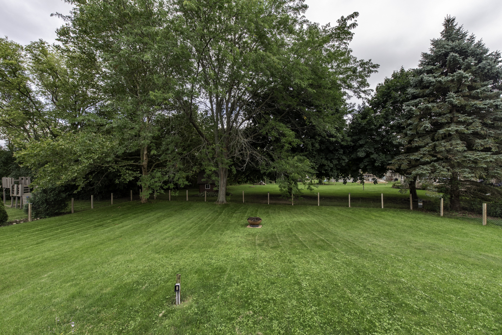 713 Eisenhower Court Property Photo 22
