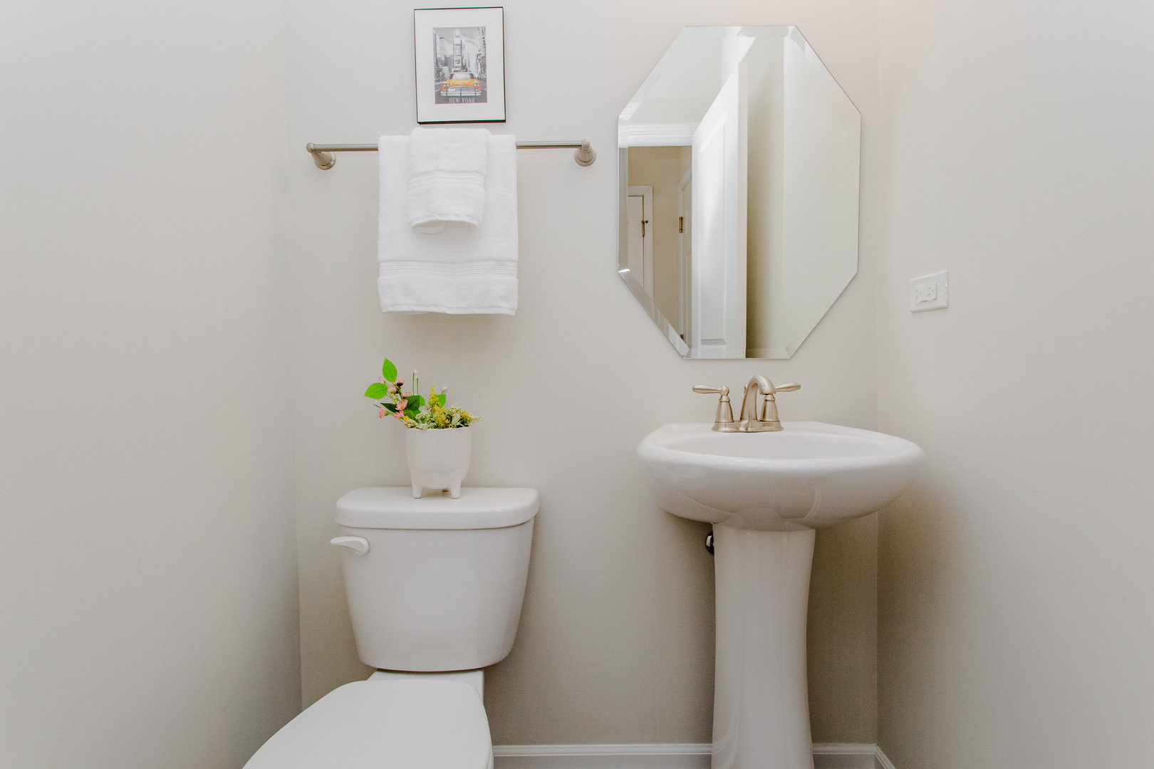 246 Belmont Drive Property Photo 16