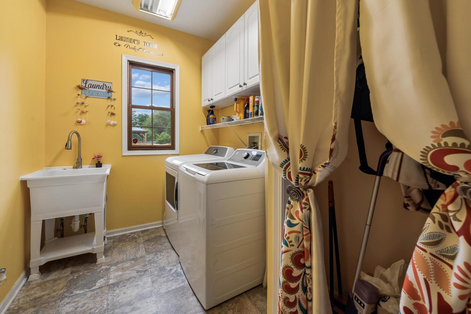 2071 Tunbridge Trail Property Photo 18
