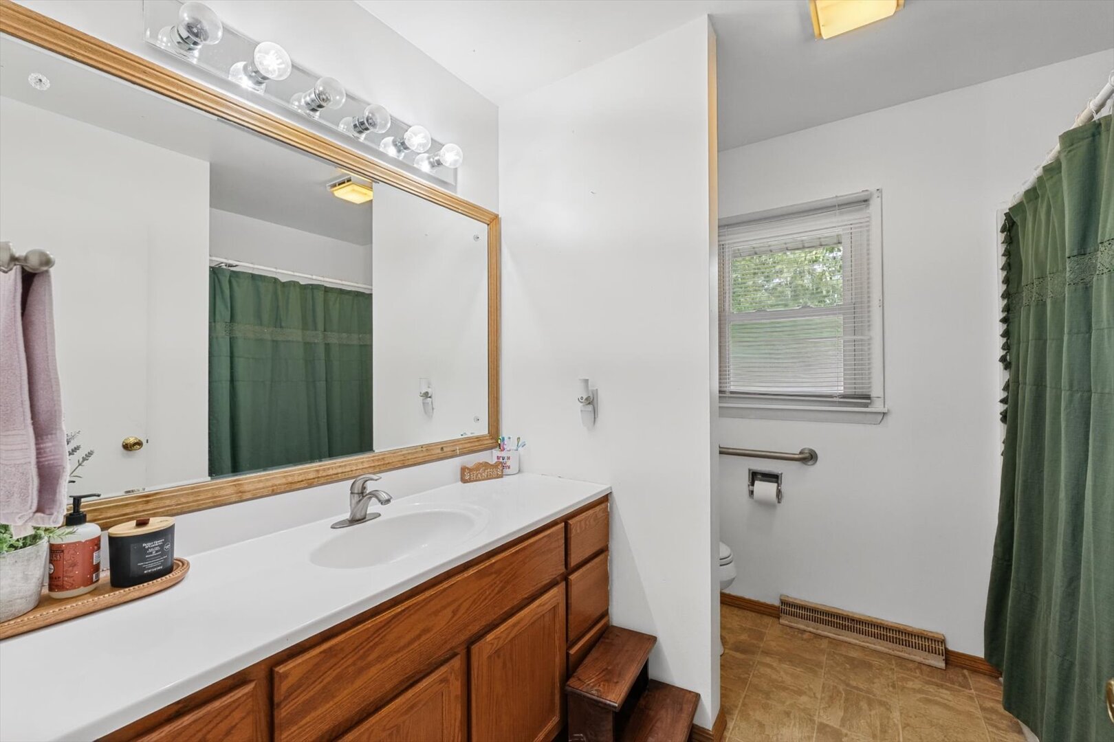 4 Cherry Lane Property Photo 27