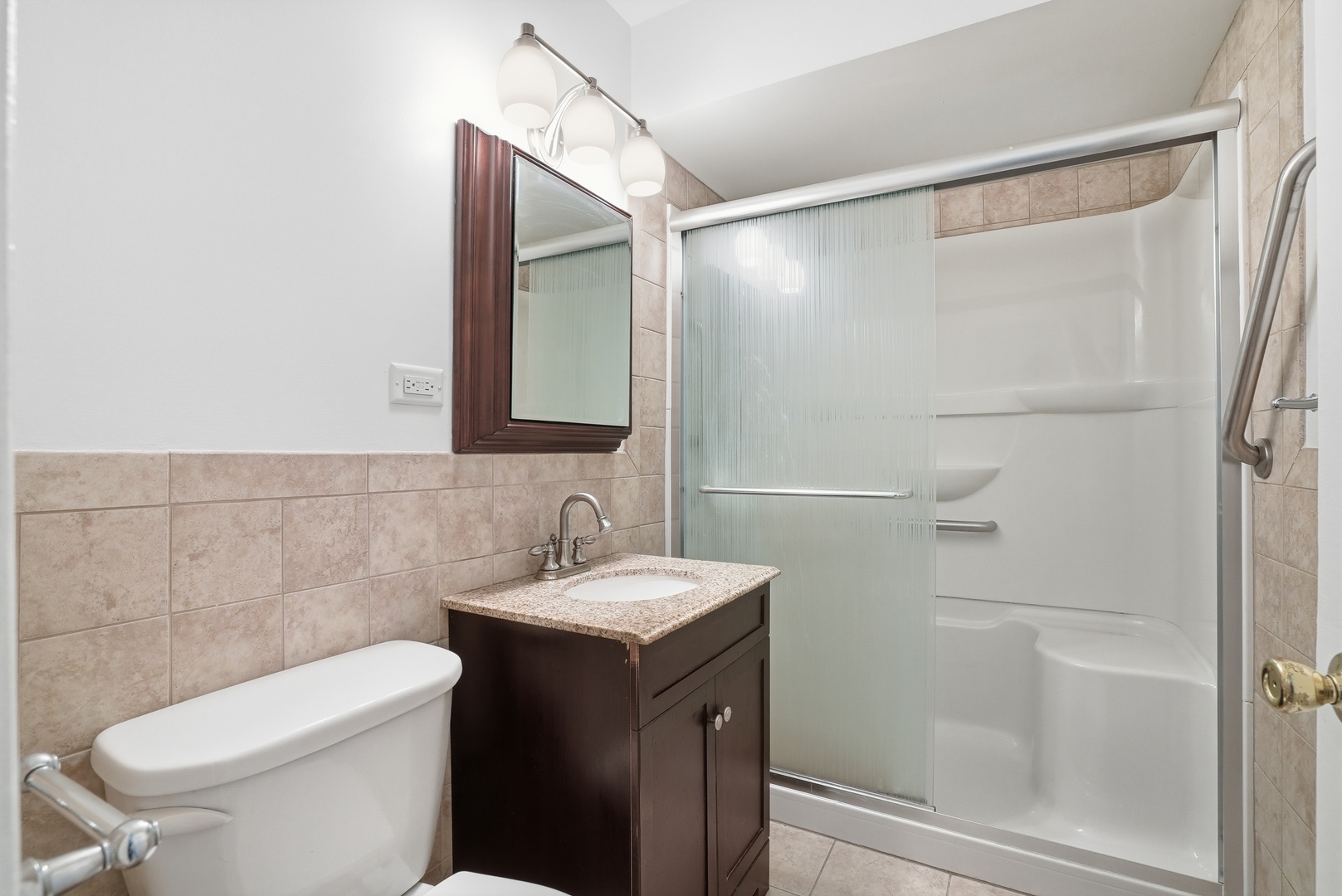 10941 S Avenue C Property Photo 6