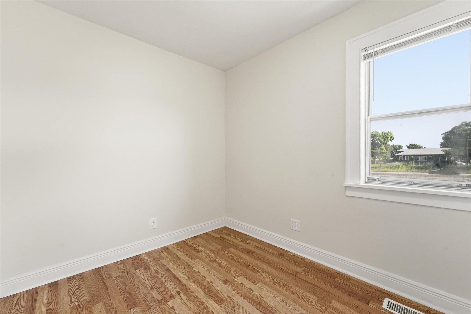 1808 S 22nd Avenue Property Photo 21